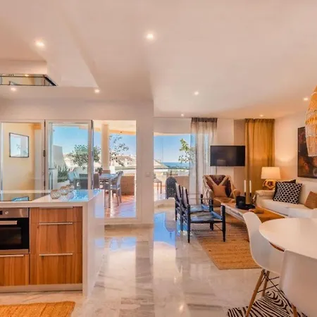 4 Bedroom Luxury Duplex With Sea Views By Puerto Banus Apartment Marbella